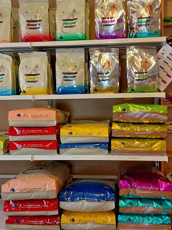 Shelves of dog and cat food bags inside For Pets Sake SA